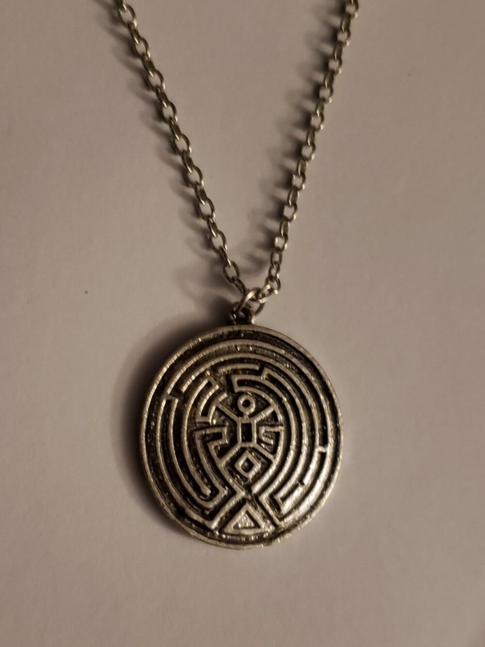 Westworld Inspired Silvertone Necklace Labyrinth The Maze Round Pendant Unisex